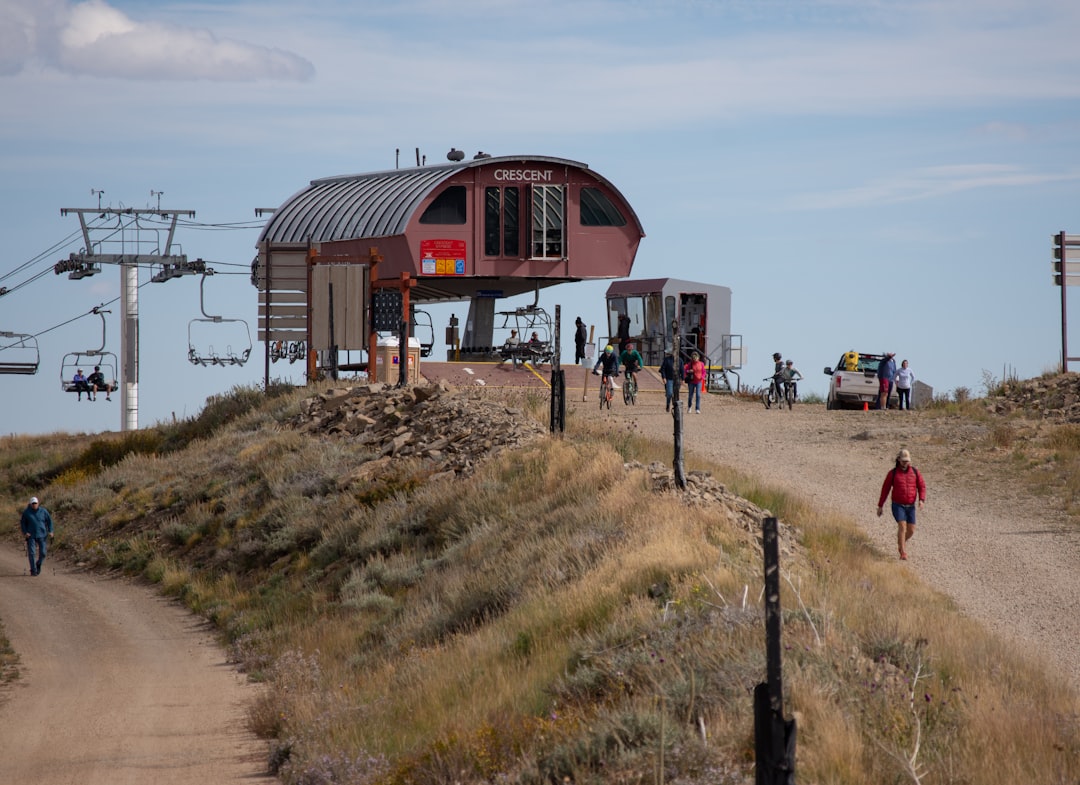 Photo Mountain biking