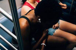 Photo body listening
