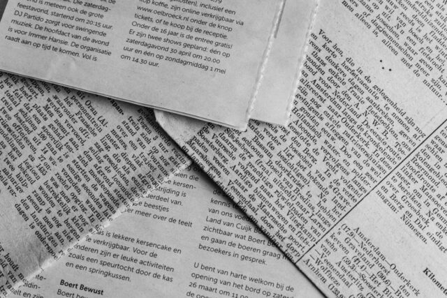 Terminologia presei: ce înseamnă embargo, off the record și breaking news